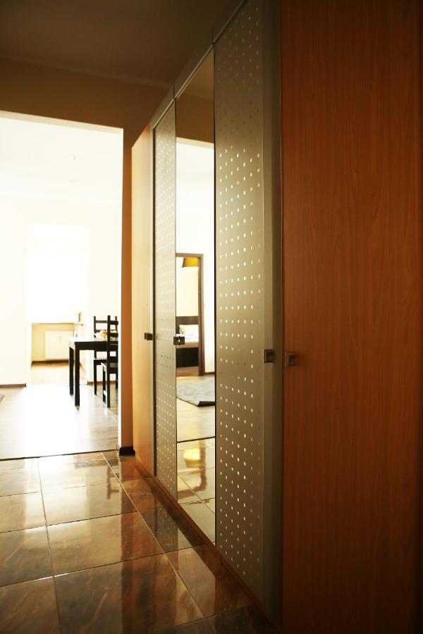 City Center Apartment In Middle Of Μπρατισλάβα Εξωτερικό φωτογραφία